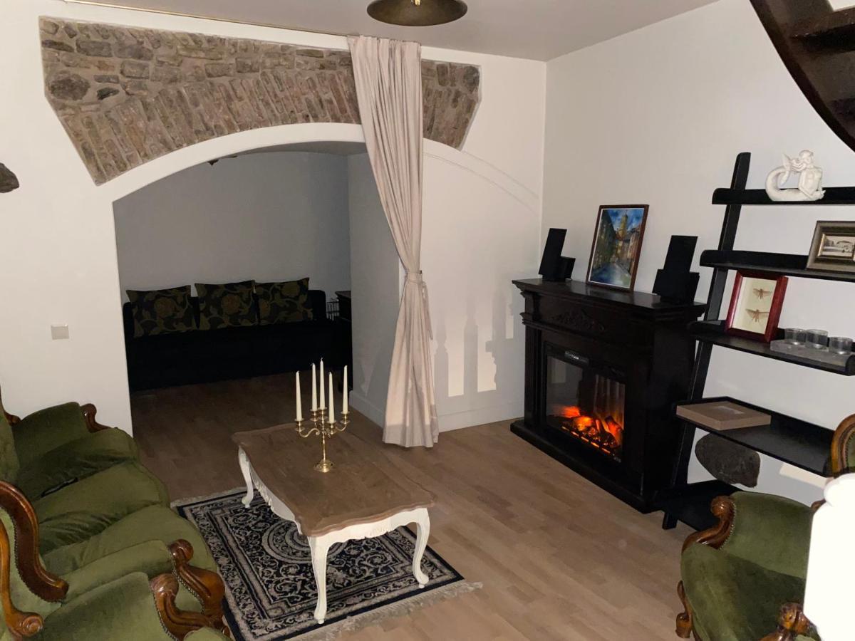 Exclusive Gaono Apartment In The Heart Of Old Town Wilno Zewnętrze zdjęcie